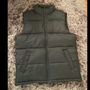 Old navy puffer vest jacket